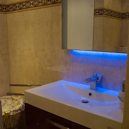 Nocleg ze śniadaniem Weena House