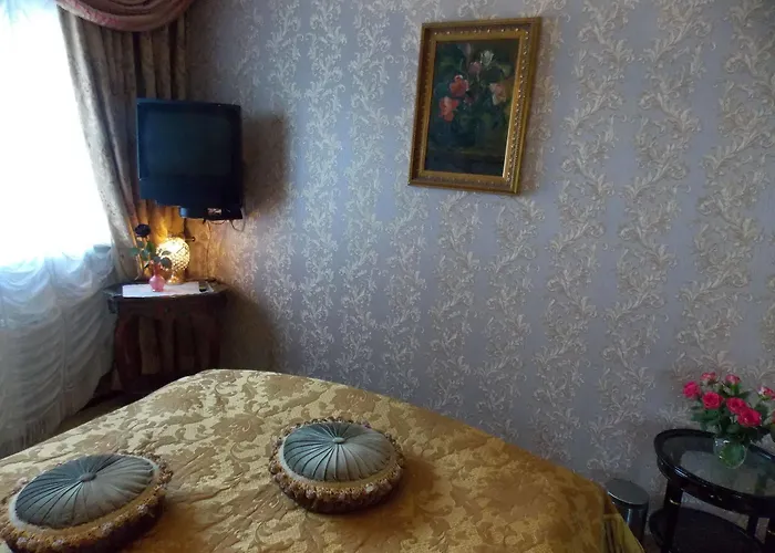 Weena House Bed & Breakfast 3*