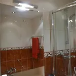 Nocleg ze śniadaniem Weena House 3*
