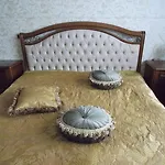 Weena House 3*